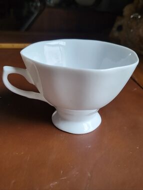 N.D Exclusive elegant teacup